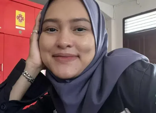 Dwi Citra Weni alias Wenny Myzon yang tengah viral di TikTok. (Sumber: Facebook/ Ghina Myzon Wenny)