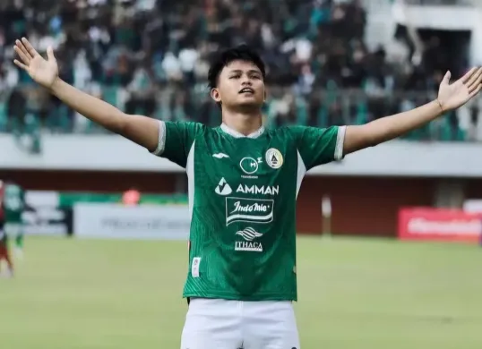 Hadapi Borneo FC, PSS Sleman harus tampil tanpa striker Timnas Indonesia karena cedera. (Sumber: X/ gilabola_ina)