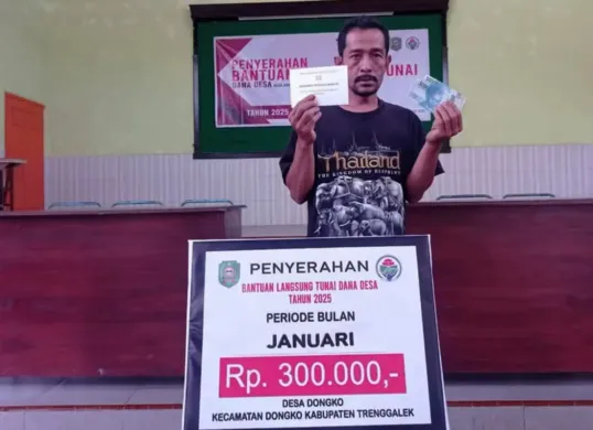 BLT Rp300.000 cair hari ini Senin, 3 Februari 2025. (Sumber: YouTube/Naura Vlog)