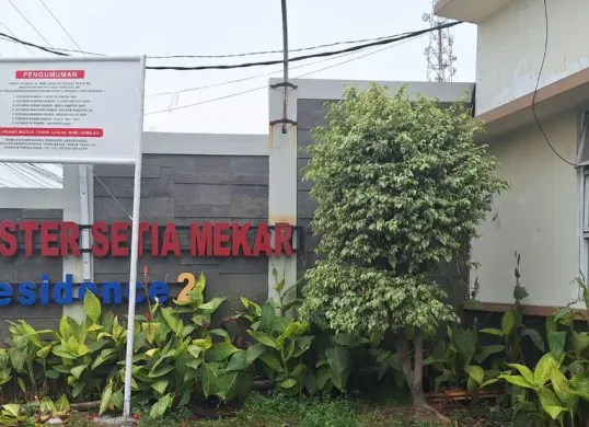 Lokasi perumahan terkait eksekusi pengosongan oleh PN Cikarang di Cluster Setia Mekar di Tambun Utara, Kabupaten Bekasi. Minggu, 3 Februari 2025. (Sumber: Poskota/Ihsan Fahmi)