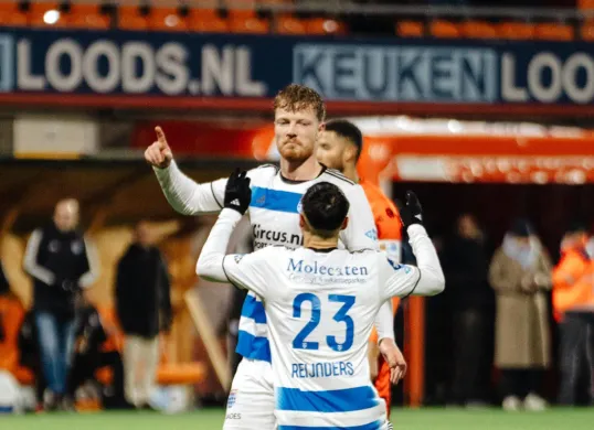 Striker incaran Malaysia, Ferdy Druijf saat main bareng pemain Timnas Indonesia, Eliano Reijnders di PEC Zwolle. (Sumber: Instagram @ferdydruijf)