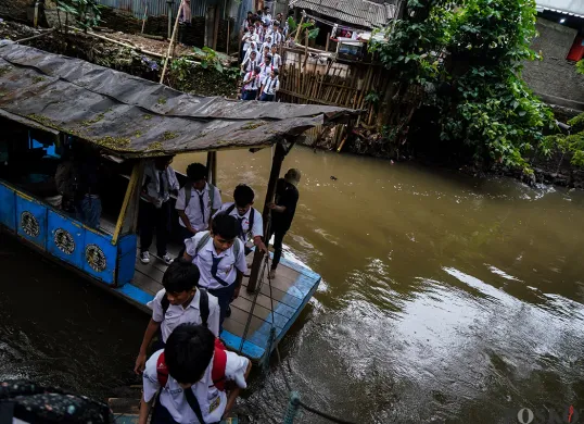 Sejumlah pelajar sekolah di Jakarta. (Sumber: Poskota/Bilal Nugraha Ginanjar)