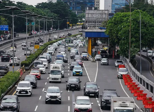 Diskon tol 20 persen mulai berlaku hari ini 24 Maret 2025 (Sumber: Poskota/Bilal Nugraha Ginanjar)