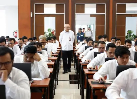  Peluang buat lulusan SMA! Ada 7 lowongan CPNS 2025 yang bisa kamu lamar. (Sumber: setneg.go.id)