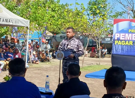 Aspotmar Kasal Mayjen TNI (Mar) Hermanto di Tanjung Pasir, Tangerang. (Sumber: Poskota/Veronica Prasetio)