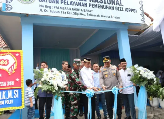 Peresmian dapur gizi program Makan Bergizi Gratis di Desa Sodong, Kecamatan Tigaraksa, Kabupaten Tangerang. (Sumber: Diskominfo Kabupaten Tangerang)