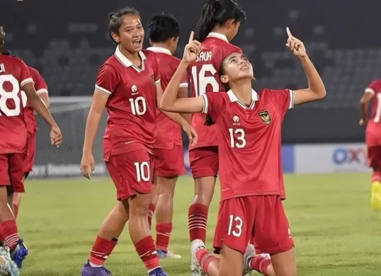 Susunan 39 pemain Timnas Wanita Indonesia asuhan pelatih Satoru Mochizuki dalam ajang laga FIFA Matchday melawan Arab Saudi mendatang. (Sumber: Pinterest)