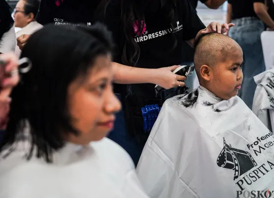 Berani Gundul di Hari Kanker Anak Internasional 2025