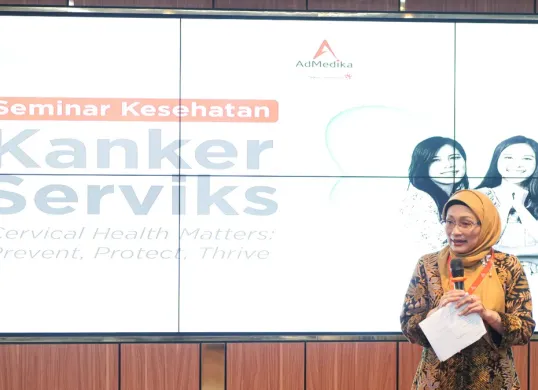 CEO AdMedika Dian Prambini pada acara Seminar Kesehatan Kanker Serviks di ACE Room AdMedika, Telkom STO Gambir, Jakarta, Kamis, 13 Februari 2025. (Sumber: Dok. Telkom)