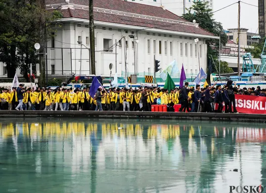 BEM SI Gelar Aksi Indonesia Gelap