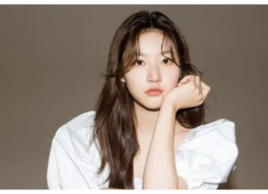 aktris Kim Sae Ron meninggal dunia, diketahui sempat terkena cancel culture akibat skandalnya (Sumber: Instagram @ron_sae)