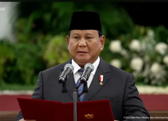 Presiden Prabowo Subianto resmi melantik kepala daerah terpilih hari ini di Istana Merdeka, Jakarta. (Sumber: Capture Youtube Sekretariat Presiden)