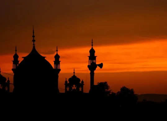 Jadwal sidang isbat Kemenag penentuan 1 Ramadan 1446 H. (Sumber: Pexels/Akphotos1021)