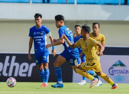 Wasit lokal bakal pimpin laga final Liga 2 2024-25 antara PSIM vs Bhayangkara FC. (Foto: Instagram/@psimjogja_official)