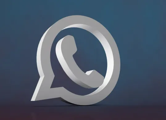 Tips mengatasi WhatsApp disadap. (Foto: Canva/Creator of Love)