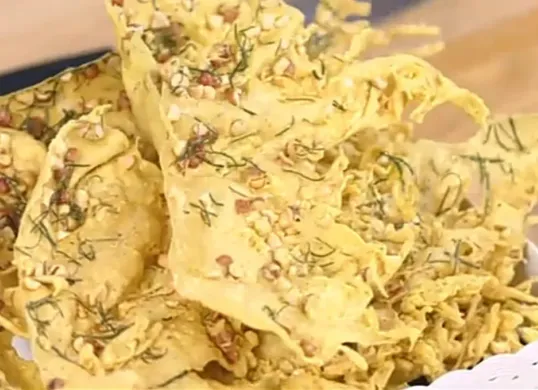 Resep rempeyek kacang tanah (Sumber: Tangkap Layar YouTube/Rudy dan Sahabat TV)