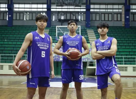 Prawira Harum Bandung terus mematangkan persiapan menjelang laga perdana Indonesia Basketball League (IBL) 2025. (Sumber: Media Officer Prawira)