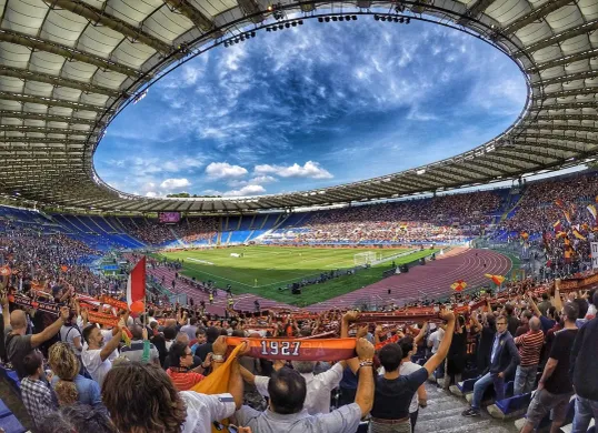 Wasit derby della Capitale antara AS Roma vs Lazio mendadak digantik, pertandingan ini akan disiarkan secara live streaming di Indonesia. (Sumber: Pixabay | Foto: Marco_Pomella)