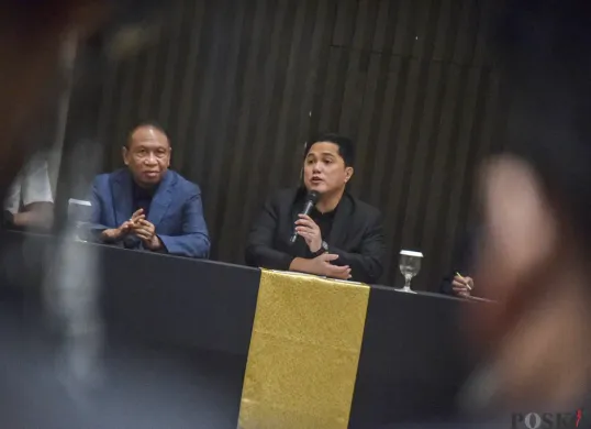 Ketua Umum PSSI, Erick Tohir memberikan sinyal kuat mengenai posisi Direktur Teknik (Dirtek) Timnas Indonesia. (Poskota/Bilal Nugraha Ginanjar)