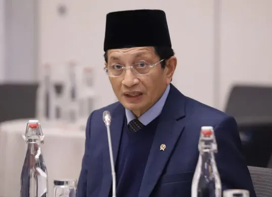 Menteri Agama Nasarudin Umar bertolak ke Arab Saudi untuk memastikan ibadah haji 2025 berjalan lancar dan maksimal.(Sumber: Kemenag RI)