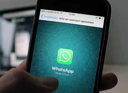 Inilah Cara Mudah Agar WhatsApp Terlihat Offline. (Sumber: Pexels/Anton)