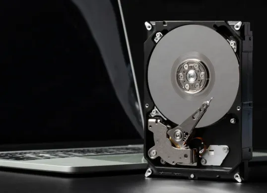 Cara bedakan SSD palsu dan asli. Jangan sampai tertipu! (Sumber: freepik)