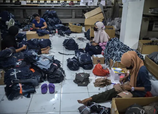 Pekerja Perempuan Rentan Bersaing Dengan AI 