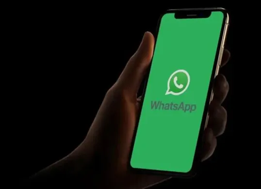 Ini dia tanda-tanda akun WhatsApp kamu disadap. Pastikan akun WhatsApp Anda aman dengan memeriksa ciri-ciri dan langkah-langkah yang tepat. (Sumber: Pinterest/news test)