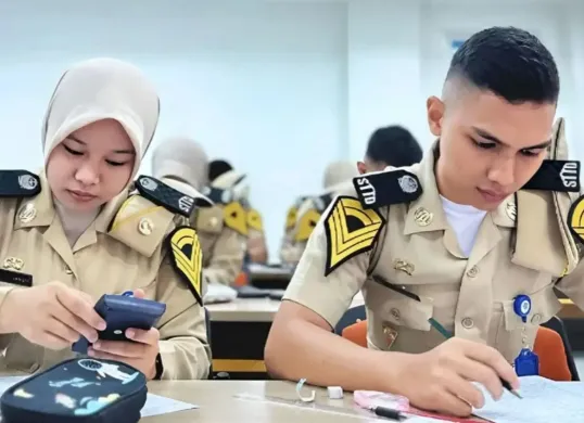 Ilustrasi sekolah kedinasan 2025. (Sumber: Bimbel Sekolah Kedinasan)