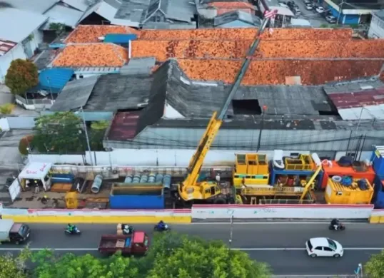 Pekerjaan proyek JSDP di Jakarta. (Sumber: Instagram/@dkijakarta)