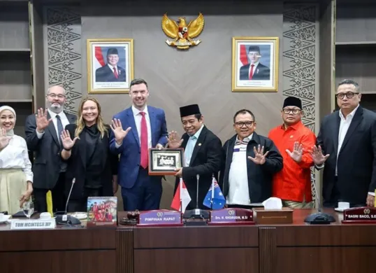DIPLOMASI - DPRD DKI Jakarta menerima kunjungan Parlemen Negara Bagian Victoria, Australia (Sumber: Dok. Sekretariat DPRD DKI)