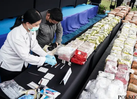 Ilustrasi barang bukti narkoba. (Sumber: Poskota/Bilal Nugraha Ginanjar)