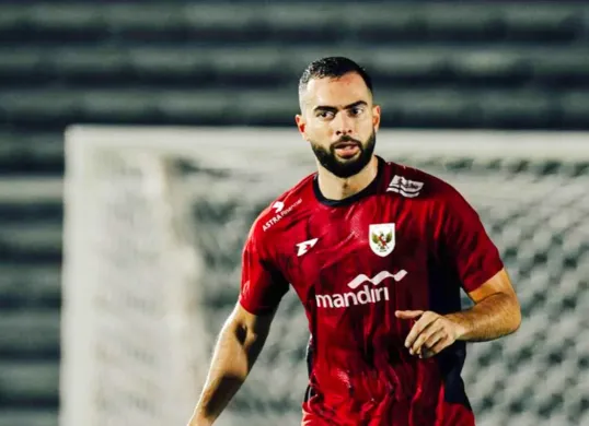 Potret Jordi Amat yang mengungkapkan alasan mengapa memilih Persija Jakarta. (Sumber: Instagram/@jordiamat5)