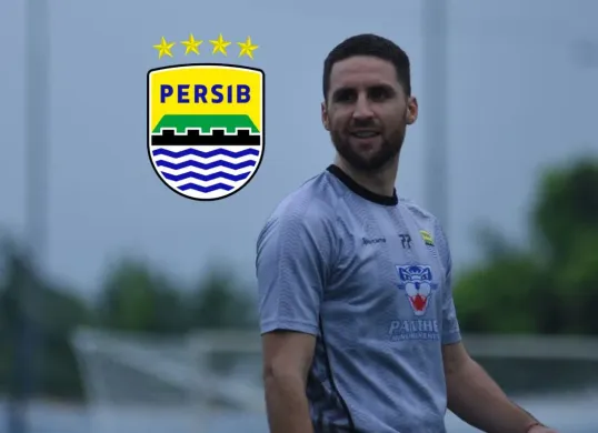 Luciano Guaycochea tak sabar segera debut bersama tim Persib Bandung sore hari ini. (Sumber: persib.co.id)