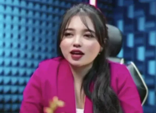Identitas Suami Defi Retno Winasih yang Viral Usai Kematian Tragis Sang Host Live TikTok (Sumber: TikTok/@justicefordefi))