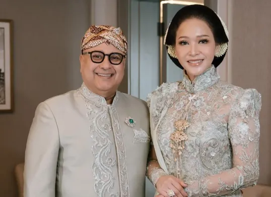 Cara Elegan Irwan Mussry ‘Balas’ Ahmad Dhani, Langsung Hadiahi Mobil 6 Miliar untuk Maia Estianty (Sumber: Instagram/irwanmussry)