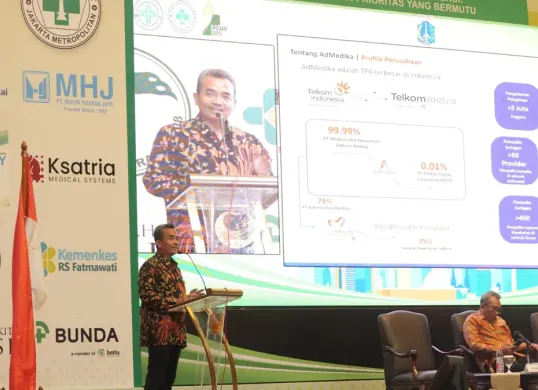 Direktur Marketing & Bisnis AdMedika Muhamad Nasrun Ihsan saat menjadi pembicara dalam kegiatan Seminar & Workshop perhimpunan rumah sakit di Hotel kawasan Tebet, Jakarta Selatan, kemarin. (Sumber: Dok. Telkom)
