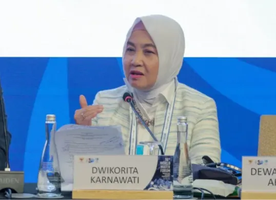 Kepala BMKG Dwikorita Karnawati, Anomali cuaca! BMKG ungkap penyebab kemarau basah 2025 dan daftar wilayah terdampak. Simak langkah antisipasi bencana hidrometeorologi (Sumber: X/@dwiko_rita)