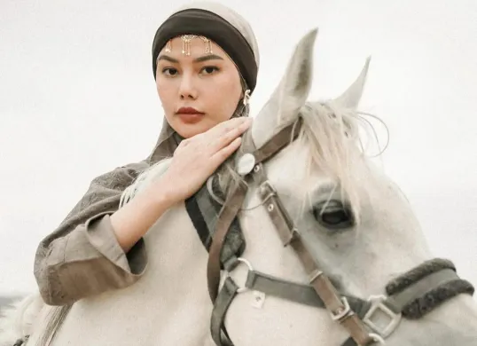Kasus penyebaran data pribadi atau doxing yang menimpa selebgram Dara Arafah. (Sumber: Instagram/@daraarafah)