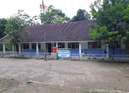 Salah satu SD Negeri di Lebak yang minim siswa baru pada masa SPMB tahun ajaran 2025-2026. (Sumber: Istimewa)