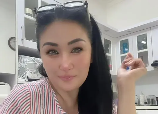 Psikolog sekaligus public figure, Lita Gading yang dilaporkan Ahmad Dhani. (Sumber: Instagram/@lita.gading)