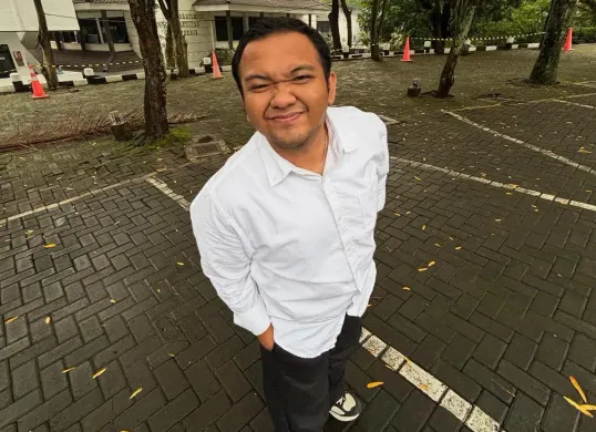 Tiktoker sekaligus Ketua Tim Digital Universitas Muhammadiyah Malang (UMM), Ghozi Mubarok alias Ghozee. (Sumber: Instagram/@ghozeee_)