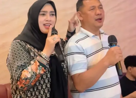 Icha Atazen Ungkap Alasan Retaknya Rumah Tangga dengan Dirmansyah, Sosok Suami yang Jarang Tersorot Publik (Sumber: TikTok/@ichaatazen__)