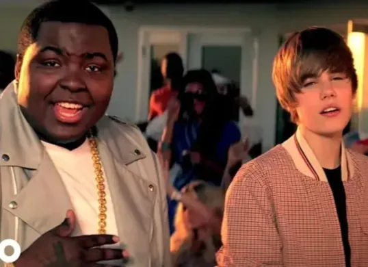 Lirik lagu Eenie Meenie Justin Bieber ft Sean Kingston. (Sumber: YouTube/Sean Kingston)
