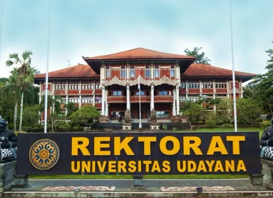 Universitas Udayana (Sumber: Pinterest)