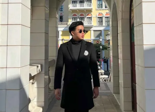 Timothy Ronald, investor muda dengan kekayaan fantastis. (Sumber: Instagram)