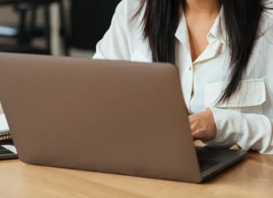 Cara mengunduh sertifikat MOOC PPPK 2025. (Sumber: Freepik)