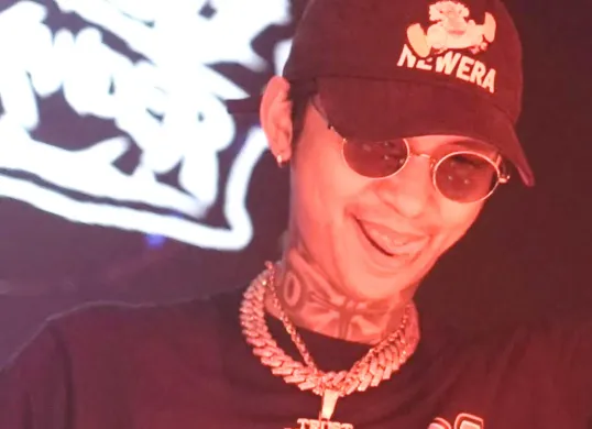 Potret Young Lex yang marah bela Erika Carlina. (Sumber: Instagram/@young_lex18)