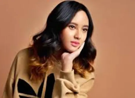 Biodata Lengkap Dinda Ghania yang Viral: Anak Artis Ternama? Ini Jawabannya (Sumber: TikTok/@dindaghaniaa)