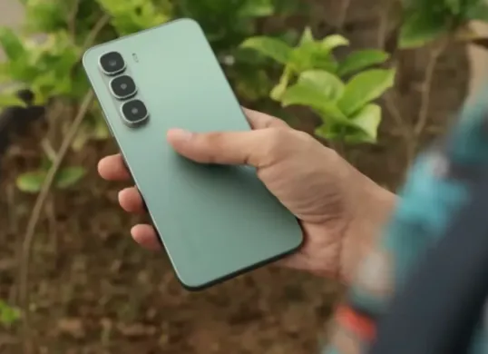 Tampilan Hp Infinix Hot 60 Pro (Sumber: YouTube/Pan Channel)